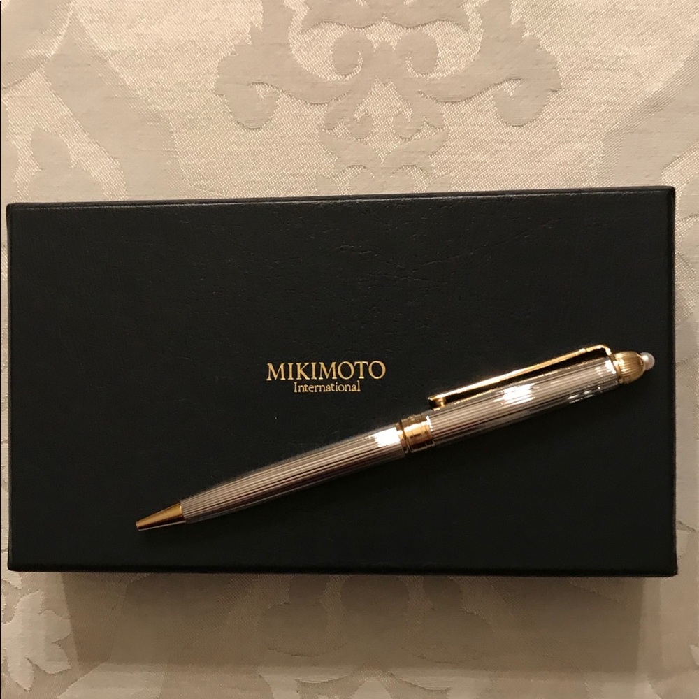 MIKIMOTO pen with pearl accent